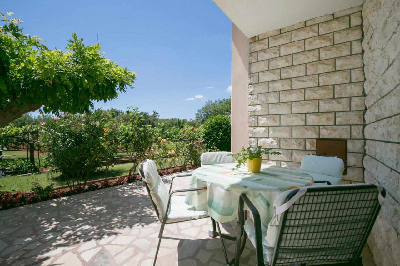 Apartman Vito Лабин Экстерьер фото